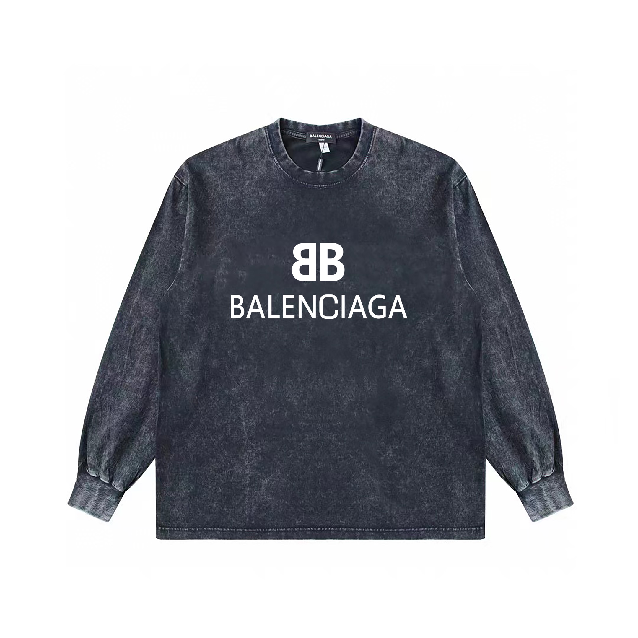 (顶级版本)巴黎世家Balenciaga经典logo定款水洗长袖 重工草洗+康利数码印花+款式无敌好看 ..硬挺轮廓版型 上身有型 整体很显气质 ，单穿  叠穿 内搭外穿  都完美单品 面料采用2克棉颜色:水洗黑尺码: S M L XL