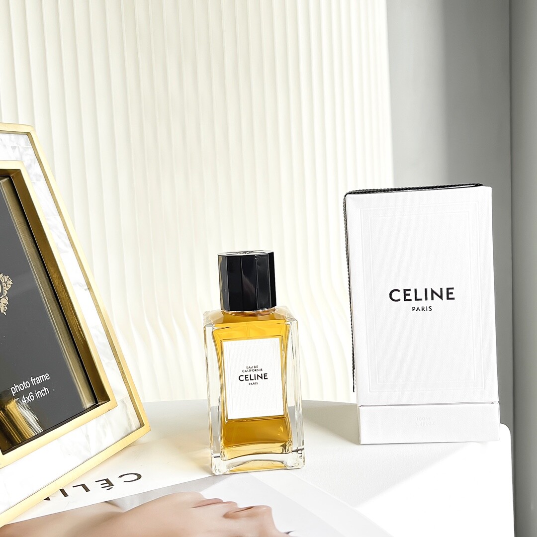 赛琳高定香水100ml加州赛琳celine加州 Eau de Californie无法拒绝佛手柑+木质香这样的神仙组合！.Celine 加州|||「每日机械枯燥的通勤，也可以很有高