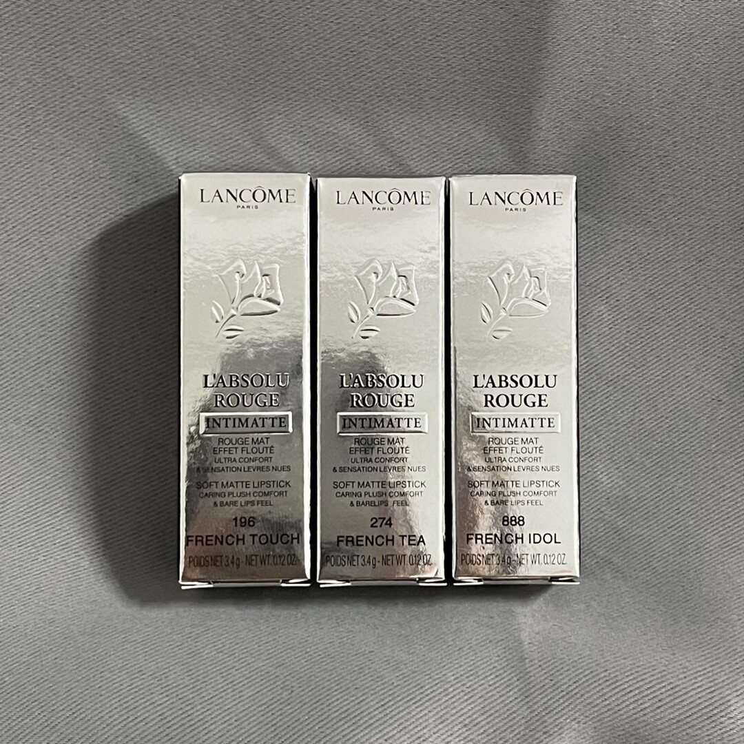 兰蔻小蛮腰粉金管口红可配中文标⑦色：196-274-276-289-299-330-888 新款兰蔻小蛮腰粉金管口红，现货5色 ，美到爆！！新壳子手感和颜值都好爱顺滑显色又不干