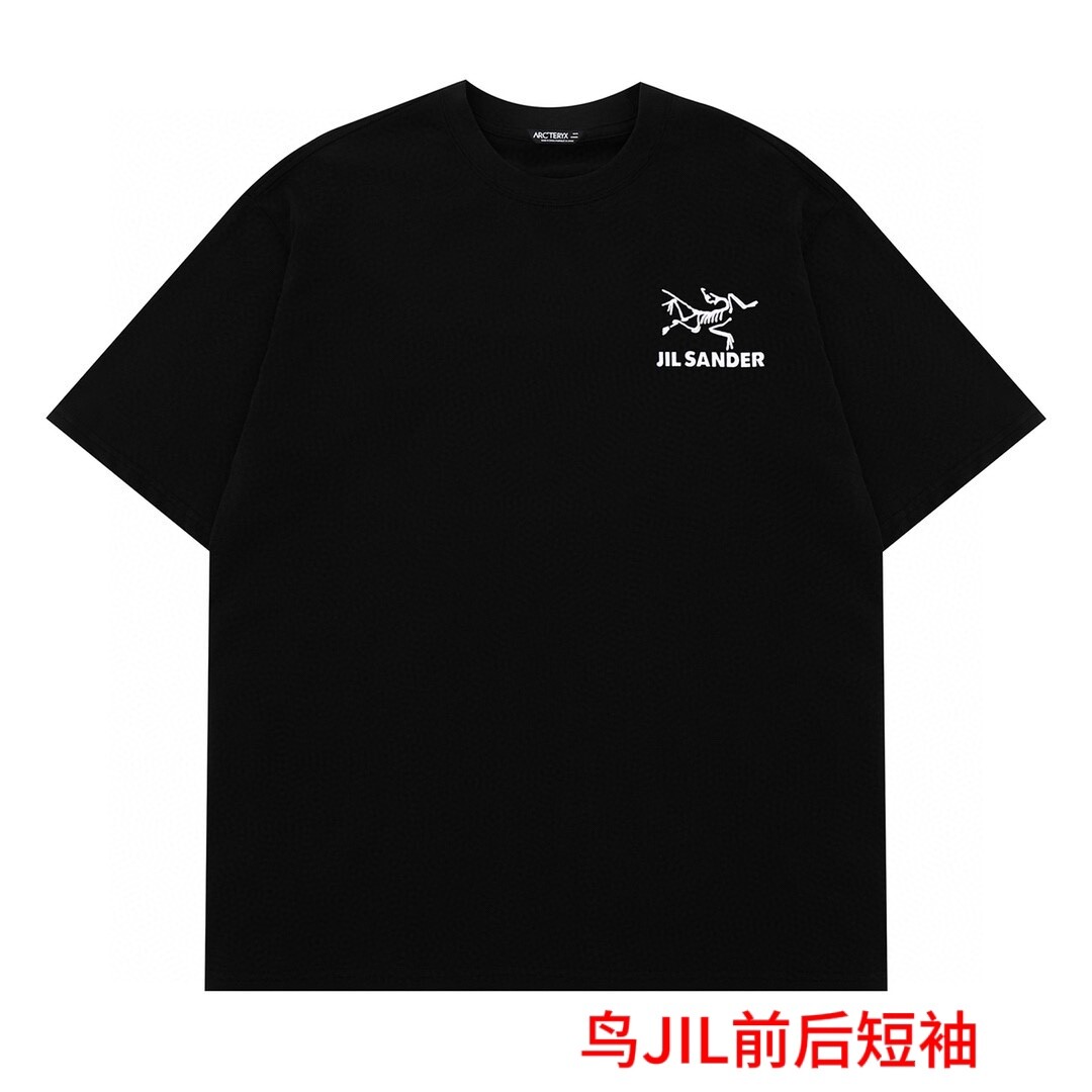鸟JIL前后短袖输出可低 毒物 原标 防伪扣高版本七天无理由退换 质量问题包出运费 ARCTERYX始祖鸟经典彩色LOGO短袖胸前印花采用始祖鸟大logo印花 潮流不过时 面料采用纯棉面料手感非常舒服  特殊高瘦模特身材需要参考衣长谢谢颜色：黑色 白色码数：M-4xl