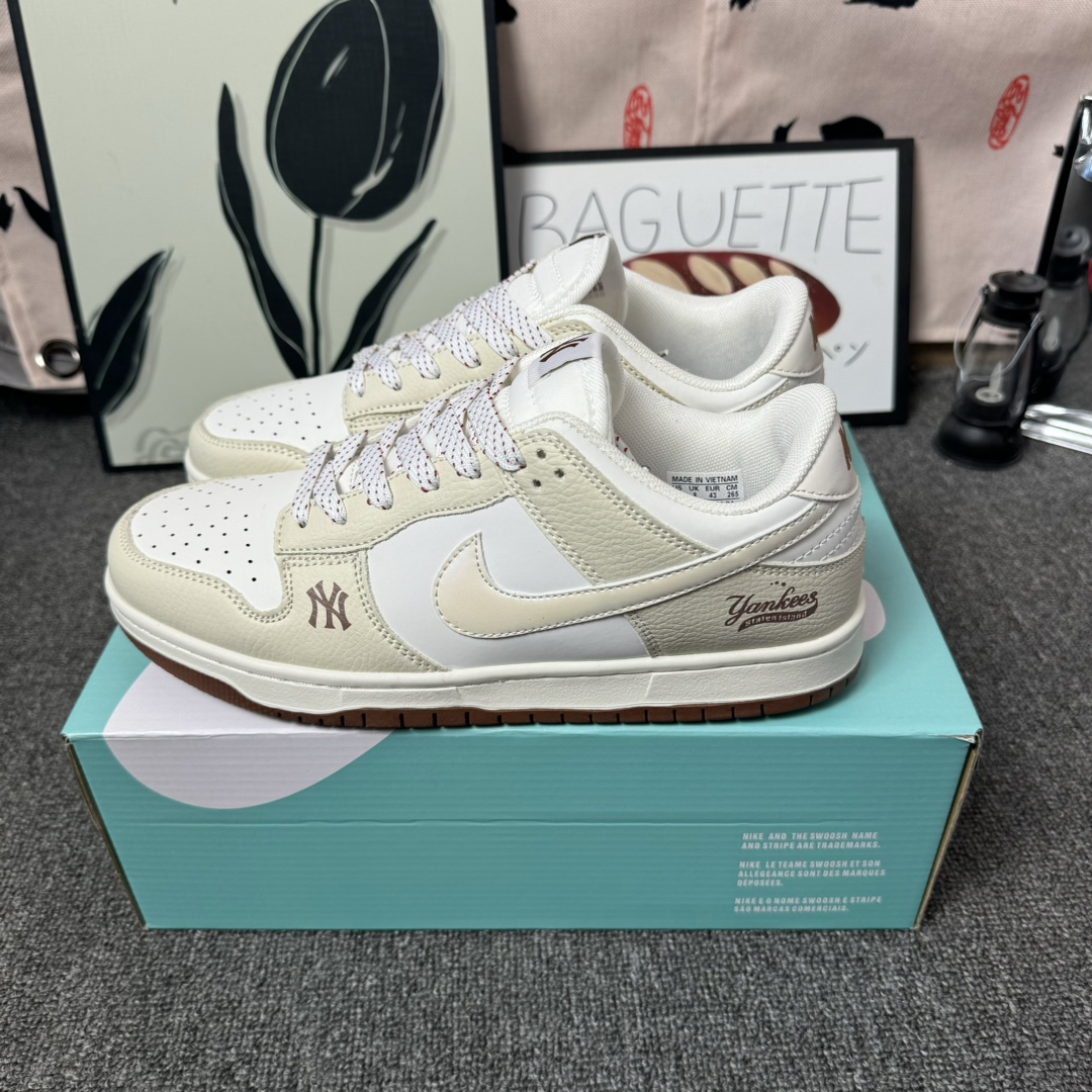  MLB x NK Dunk SB Low NY洋基队 米白 码数36-44