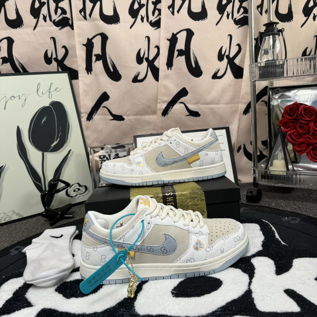 Nike Dunk SB Low Retro 龙年限定灰白 36-44码 男女现货