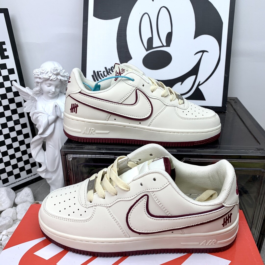 Nike Air Force 1 Low 空军一号 双勾米红尺码 36-44 男女现货
