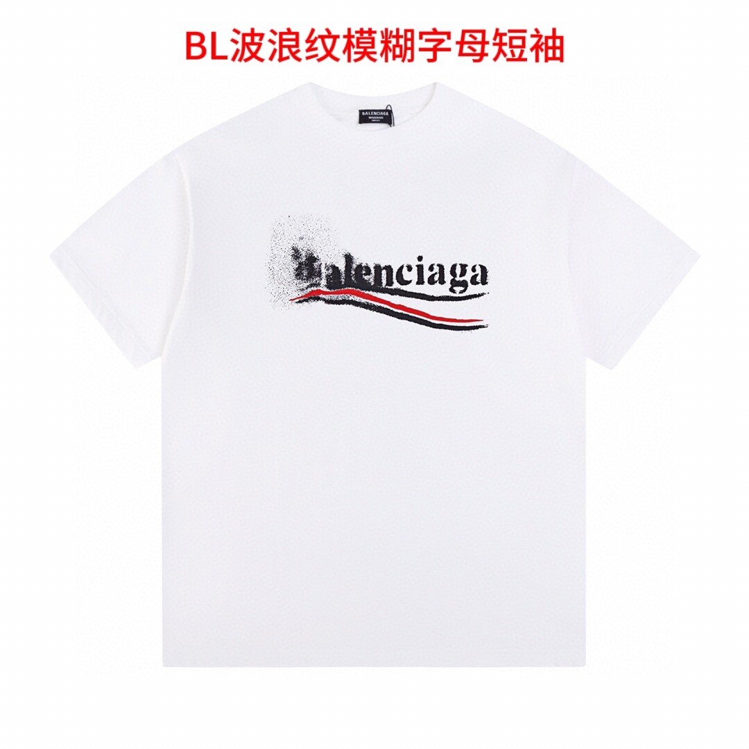 BL波浪纹模糊字母短袖BLGA 巴黎 24ss新款 短袖带自然褶皱 经典的可乐也做了模糊的处理 颜色：白色码数：M-4xl