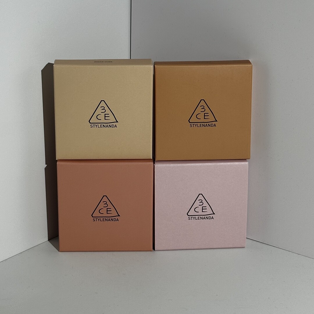 3CE九宫格眼影8.5g  带中文标  件144现货四色：OVERTAKE橘棕盘 SOME DEF芋泥盘    DEAR NUDE奶茶盘   SMOOTHER深棕哑光盘