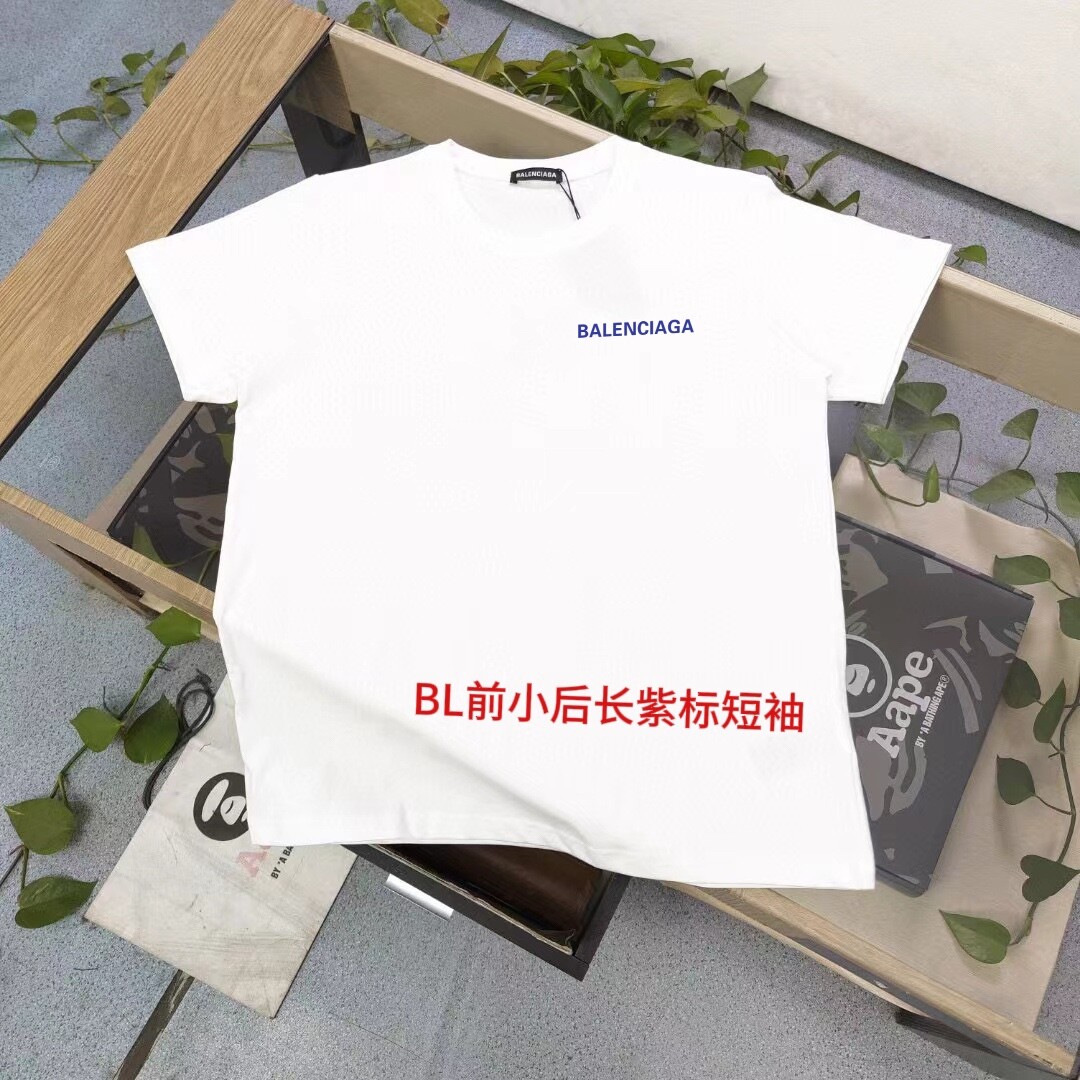 BL前小后长蓝标短袖Balenciaga  巴黎世今年火爆的品牌 看到了就忍不住要自留一件正确纹路立体印花正确面料版型舒适透气柔软又亲肤!下半身随意搭配出行、怎