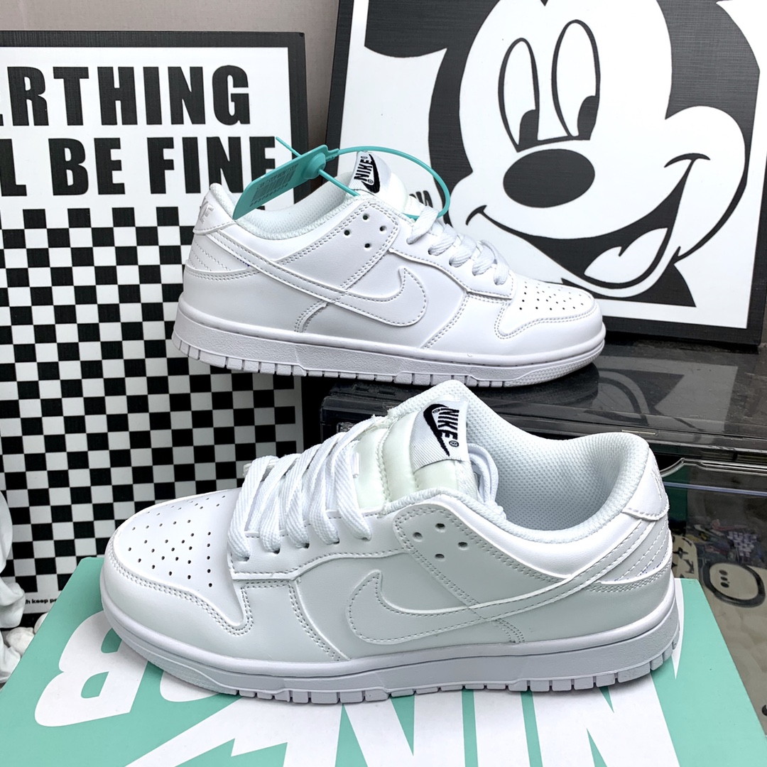 Nike Dunk SB 纯白 高版本 尺码36-44 男女码现货