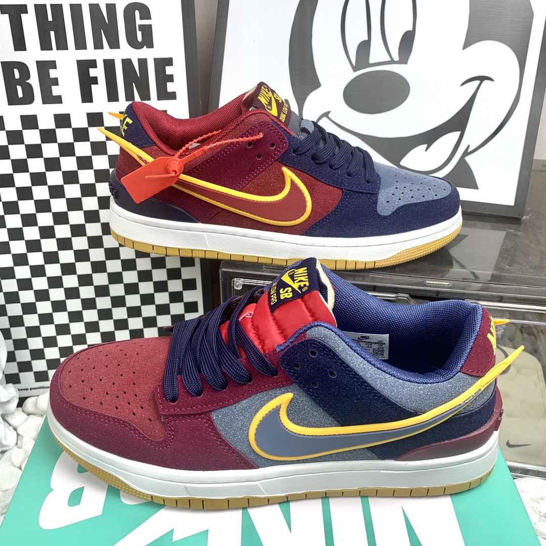  Nike Dunk SB 飞勾红蓝鸳鸯 尺码36-44 男女码现货
