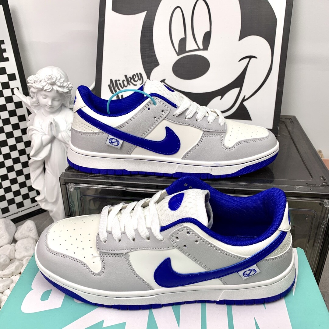 Nike SB Dunk 白宝蓝  码数36-44 男女现货
