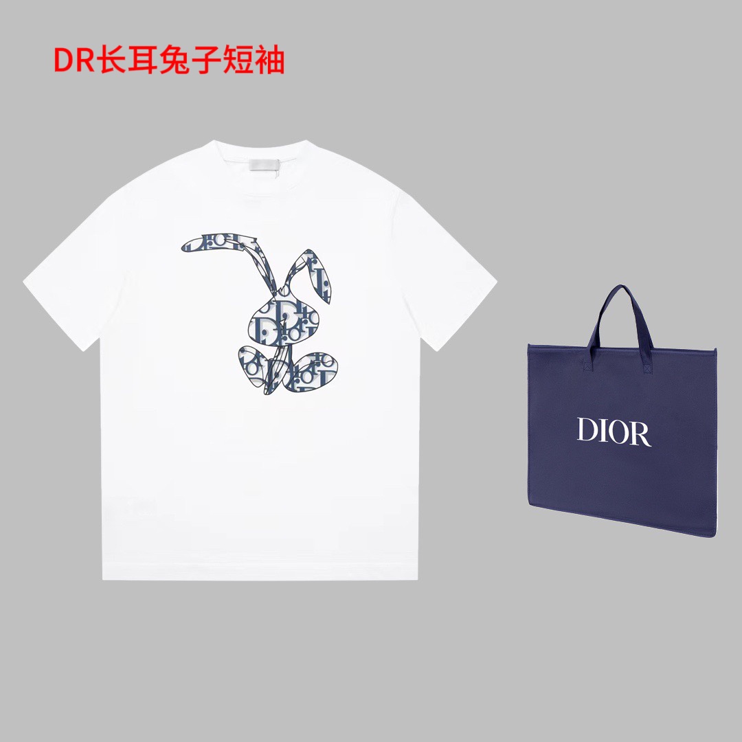 DR长耳兔子短袖兔年限定 俏皮兔与D logo 的结合 200克面料剪裁经典超好看 完美细节处理 上身满分  尺码：m-4xl