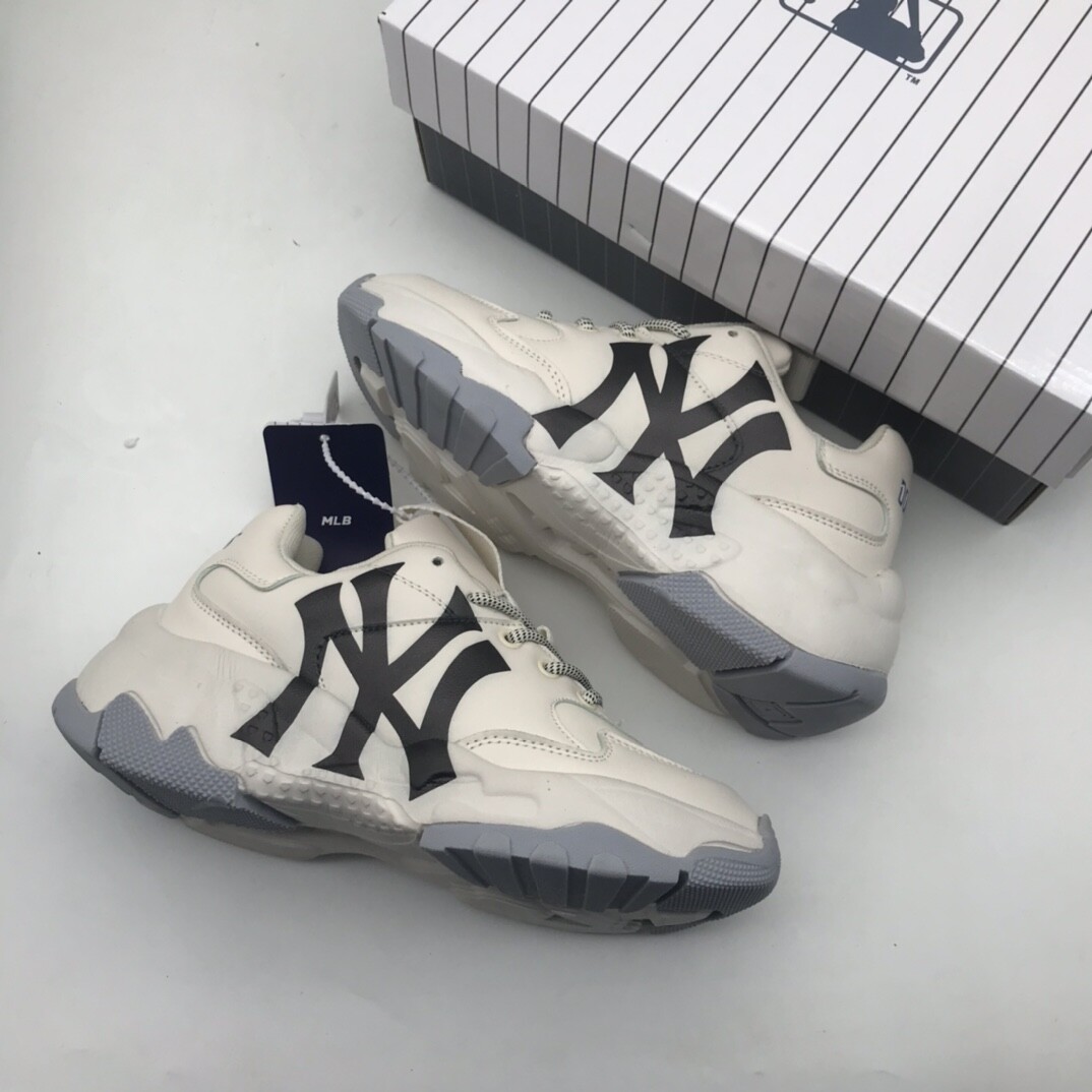 MLB 老爹鞋   size36-44   现货  