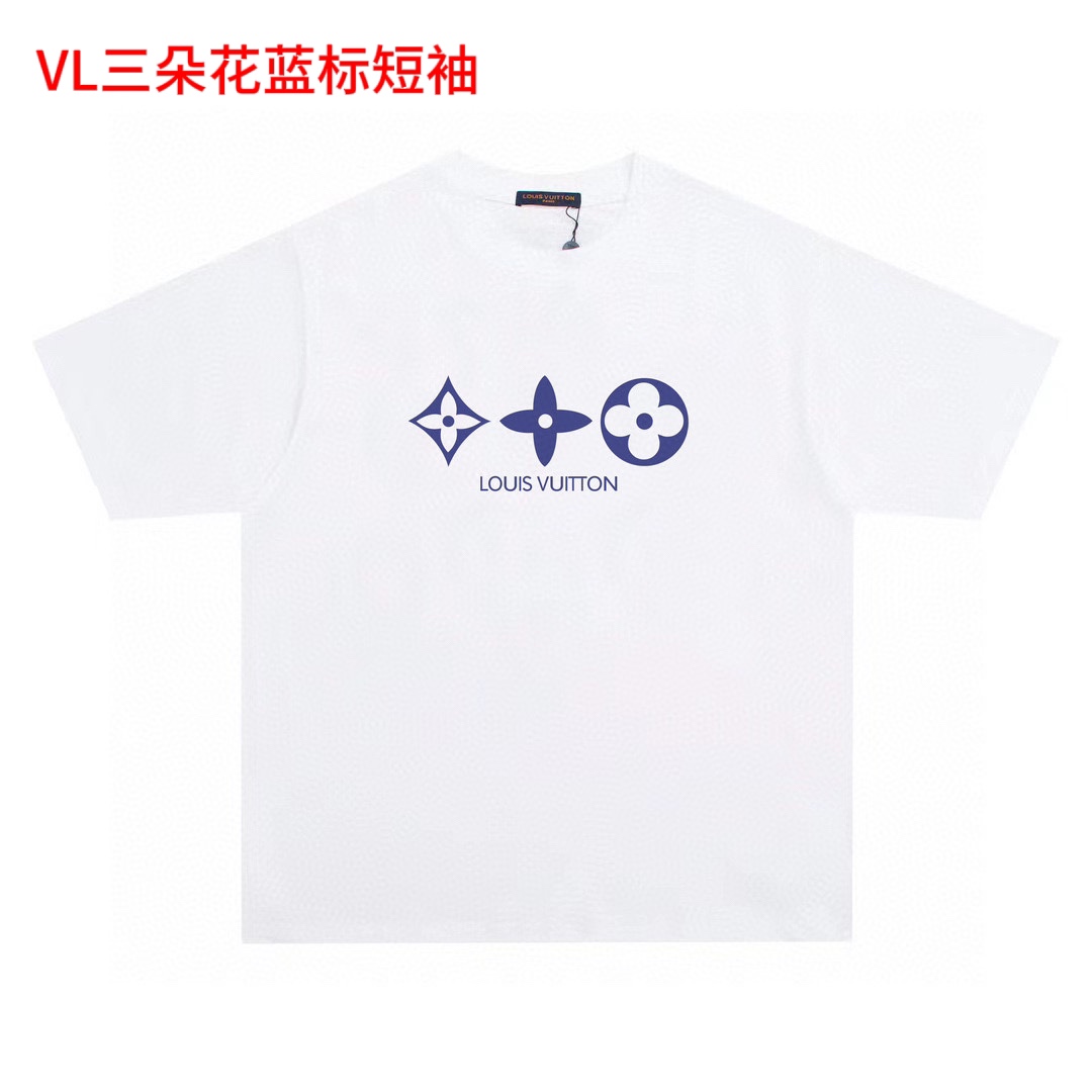 VL三朵花蓝标短袖Louis Vuitton路易威登23ss兔年限定 数码喷印篮球兔logo印花短袖T恤LV短袖面料：采用200g纯棉，不起球 不缩水 不褪色，面料舒适亲肤无异感 螺纹纹路粗细程度跟原版一致！印花：进口胶浆印花材料，丝网印刷工艺，图案清晰立体，牢度高不开裂面料：200g纯棉颜色： 黑色 白色尺码：  M-4xl