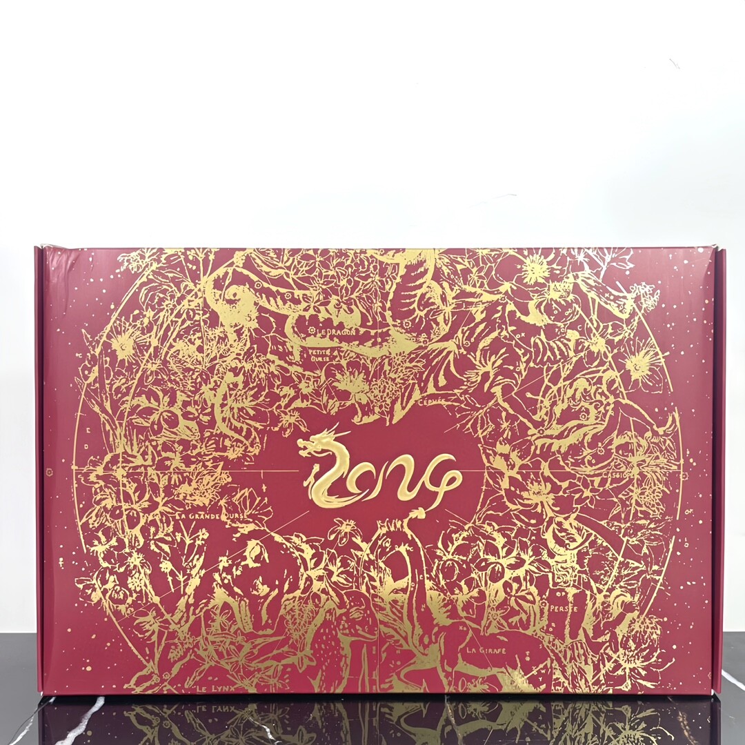 全明星香水盲盒10件套配礼袋2024龙年情人节  全明星香水盲盒！全明星9+1   【就要你】盲盒寻香  注定心动，致敬经典  唤醒悸动的心，一缕香氛  谱写灵动芳颂。