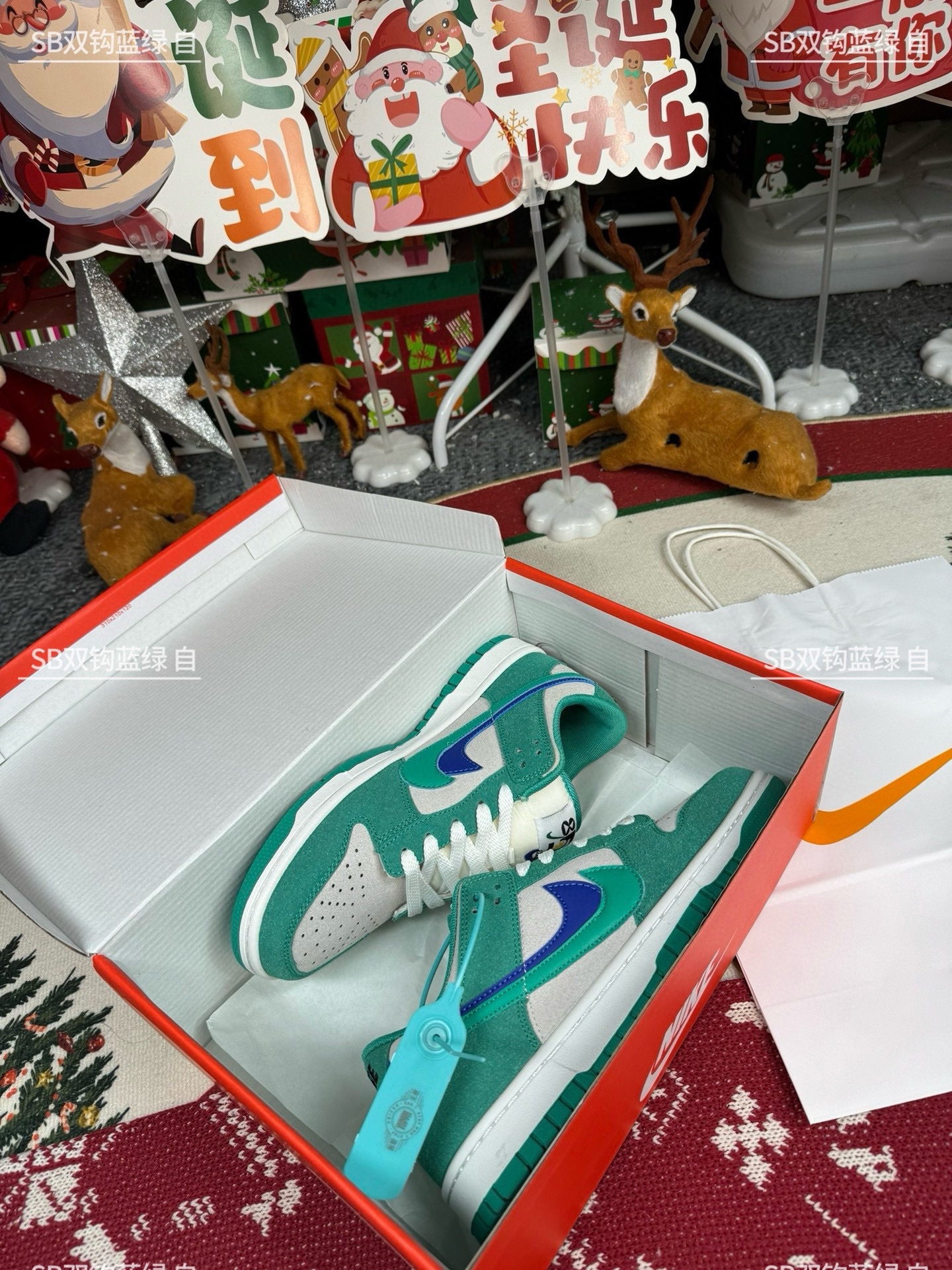  Nike Dunk SB 双勾白绿尺码36-44 男女码现货