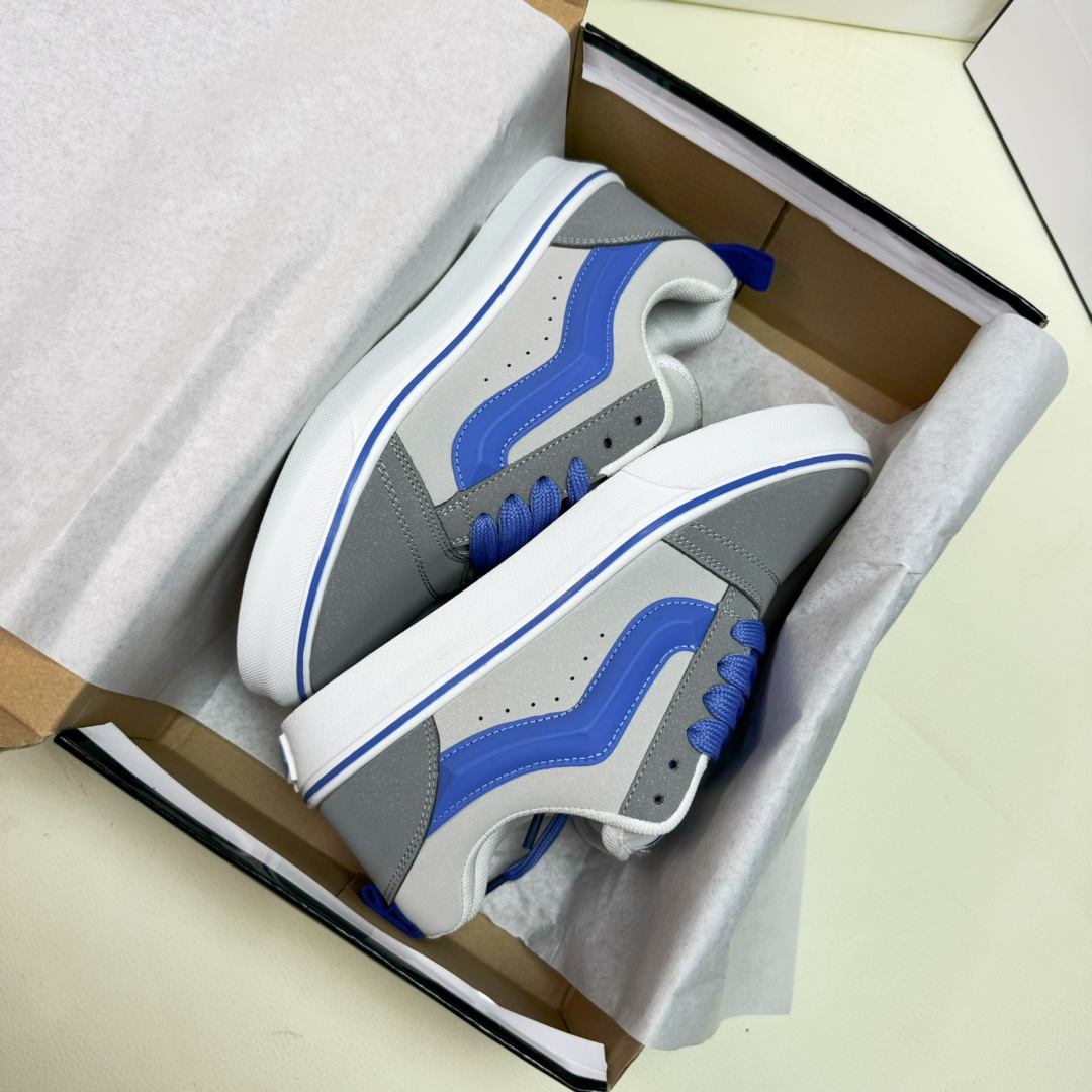 万斯 Vans Knu-Skool海军蓝面包鞋 36-44码数